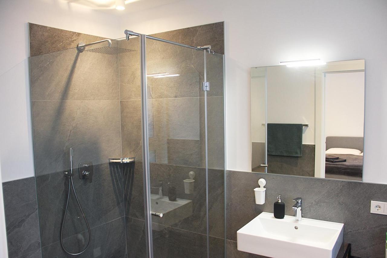 Laurentia Penthouse Apartment เมราโน ภายนอก รูปภาพ