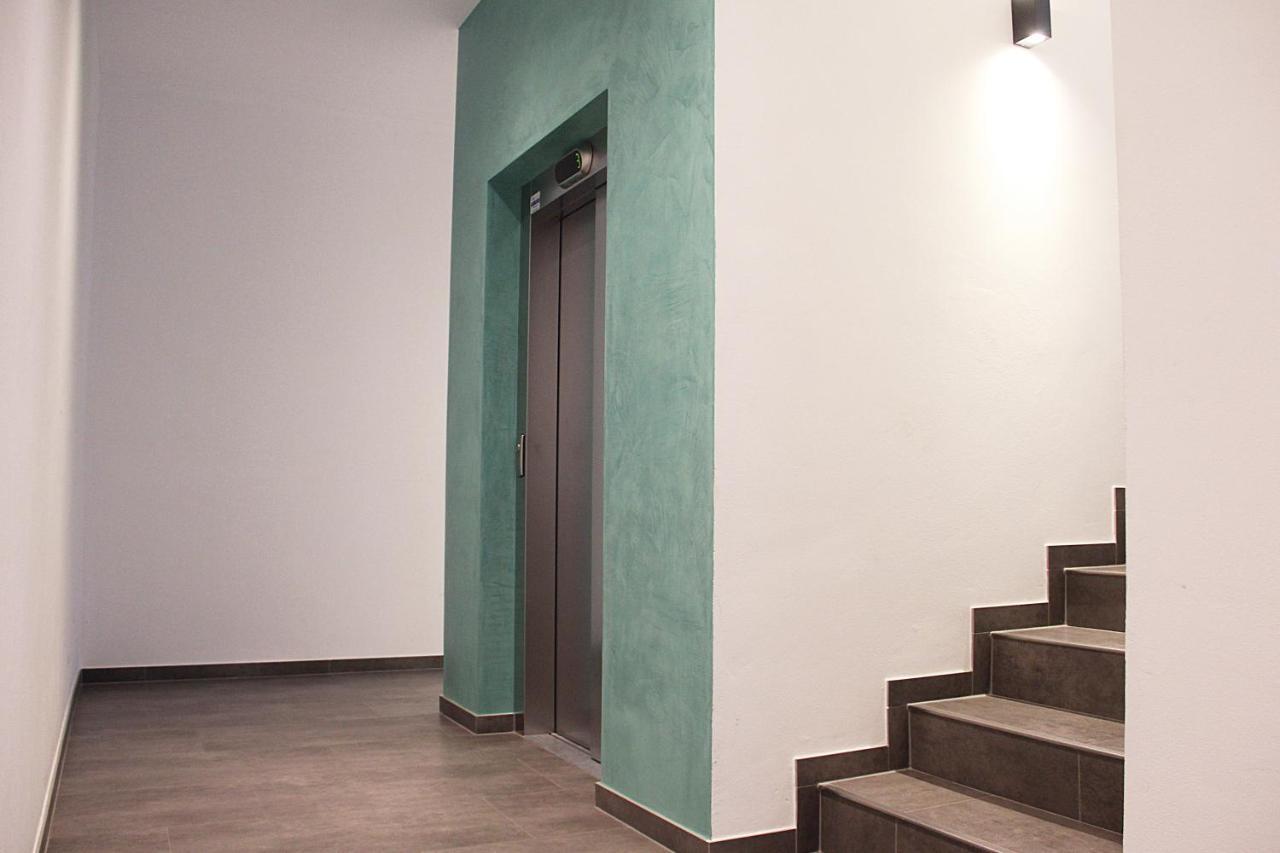 Laurentia Penthouse Apartment เมราโน ภายนอก รูปภาพ